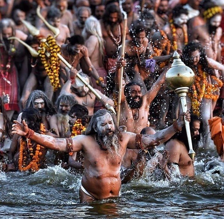 महाकुंभ के लिए देश के सभी राज्यों के मुख्यमंत्रियों को भेजा जाएगा निमंत्रण : CM योगी का फैसला।