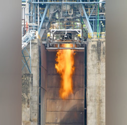 ISRO की बड़ी छलांग! सी20 क्रायोजेनिक इंजन ने समुद्र तल पर टेस्ट पास, गगनयान समेत भविष्य के मिशनों में बढ़ेगी ताकत।