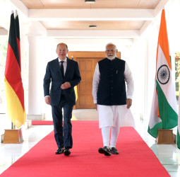 German Chancellor Olaf Scholz से मिले PM Modi, कहा- हमारा रिश्ता लेन-देन वाला नहीं, आपसी सहयोग और विश्वास का है।