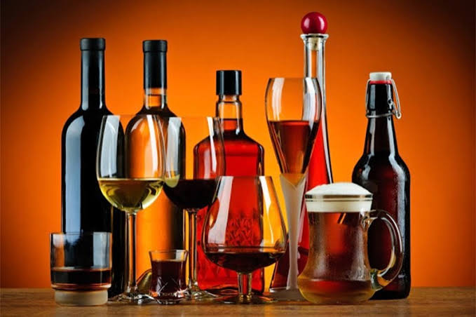 Liquor Policy: सिर्फ 99 रुपये में शराब की पॉलिसी हुई लागू, 5500 करोड़ रुपये की होगी कमाई!; जानें पूरी डिटेल।