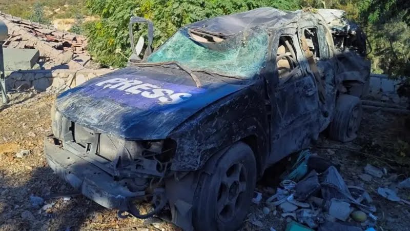 इजराइली हवाई हमले में लेबनान में तीन पत्रकारों की दर्दनाक मौत, मीडिया समुदाय में शोक की लहर।