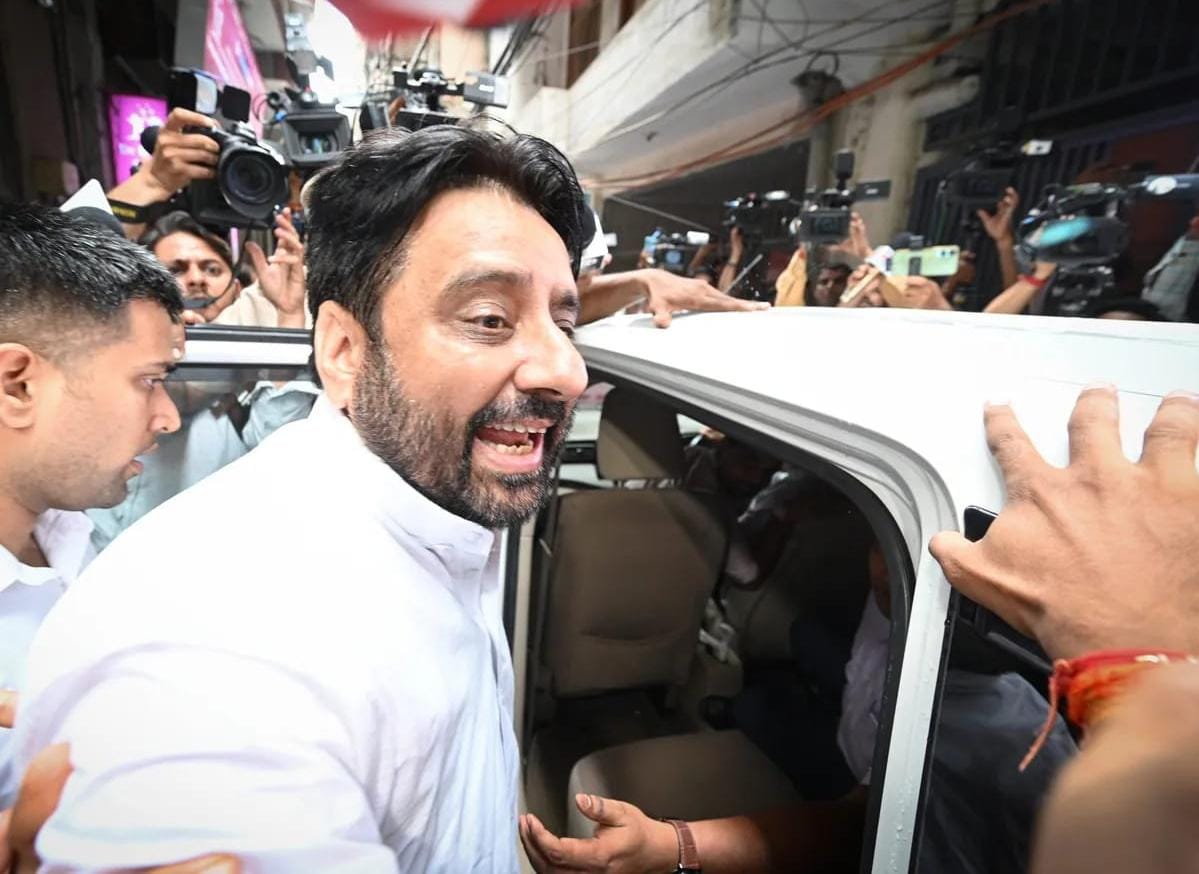 अमानतुल्लाह खान को 4 दिन की ED रिमांड पर भेजा गया, AAP विधायक बोले- ये एक फर्जी मुकदमा है!