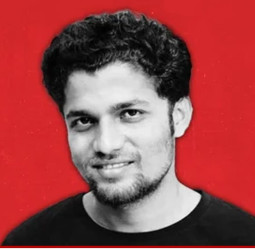 पत्रकार हत्या कांड: मास्टरमाइंड सुरेश चंद्राकर हैदराबाद से गिरफ्तार, लग्जरी लाइफस्टाइल और टैक्स चोरी के चौंकाने वाले खुलासे।